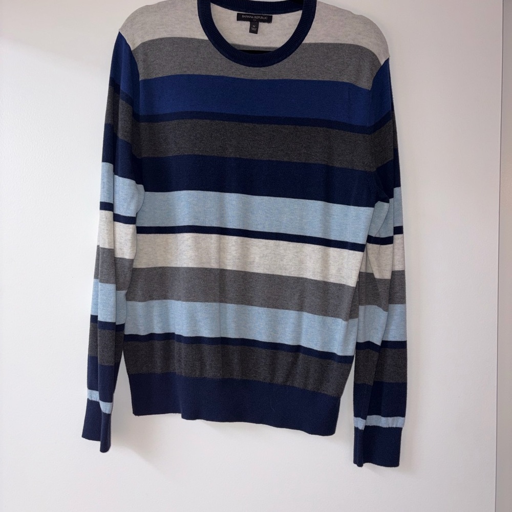 Banana Republic Men's Crewneck Sweater - Blue, Navy, and Gray Stripes